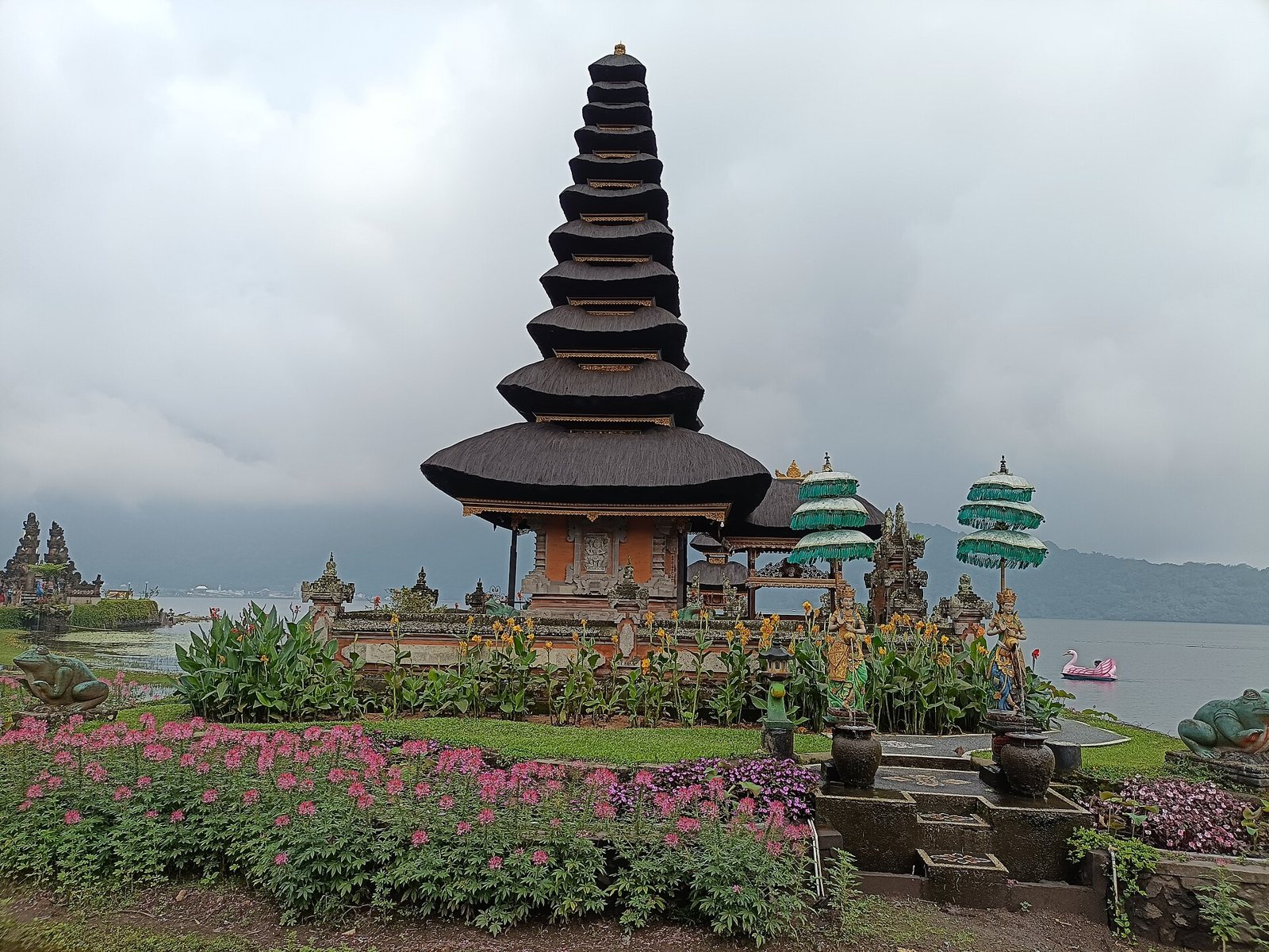 Ulun Danu Beratan temple on the lake at Bedugul